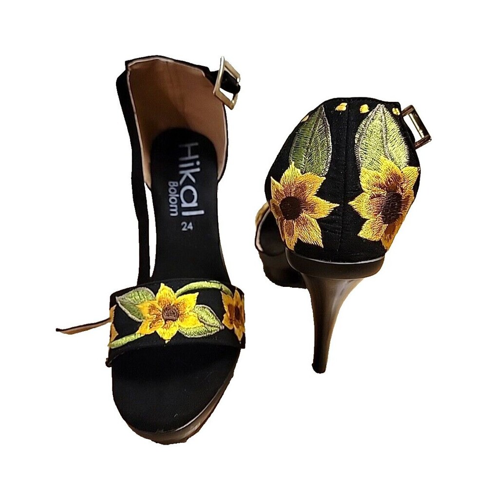 NWOB Hikal Bolom Handmade Floral Embroidered Stiletto Heels From Mexico Sz 7 US - Picture 1 of 12